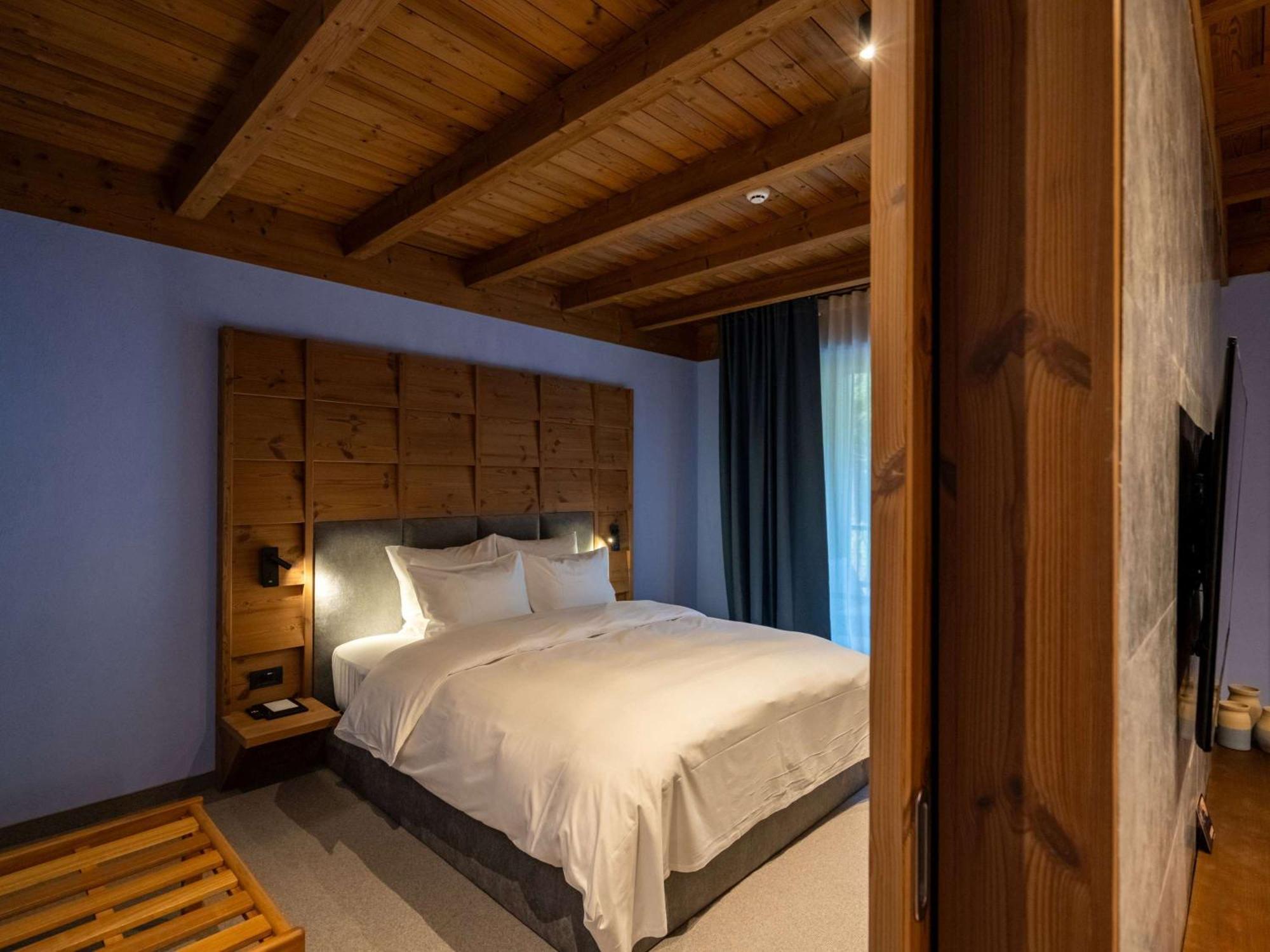 Swissotel Hotel 5*